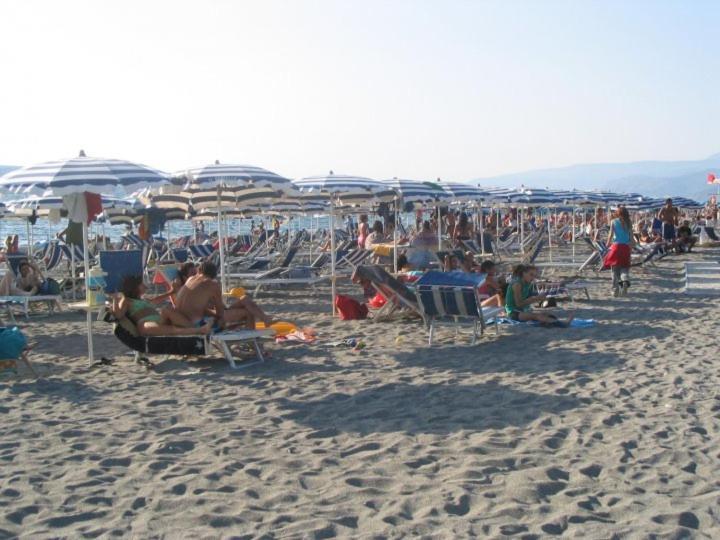 Hotel Il Castello Paola Εξωτερικό φωτογραφία